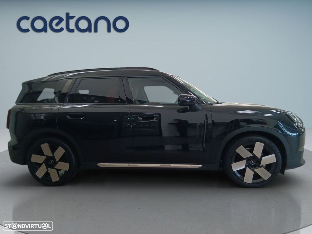 MINI Countryman E Classic L - 8