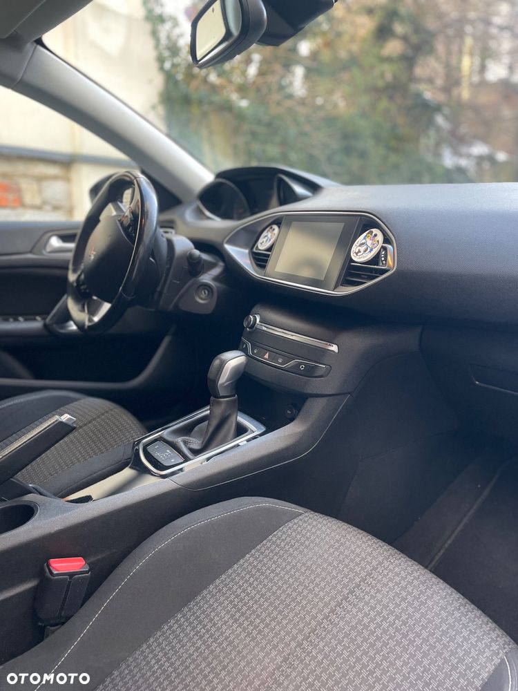 Peugeot 308 - 11