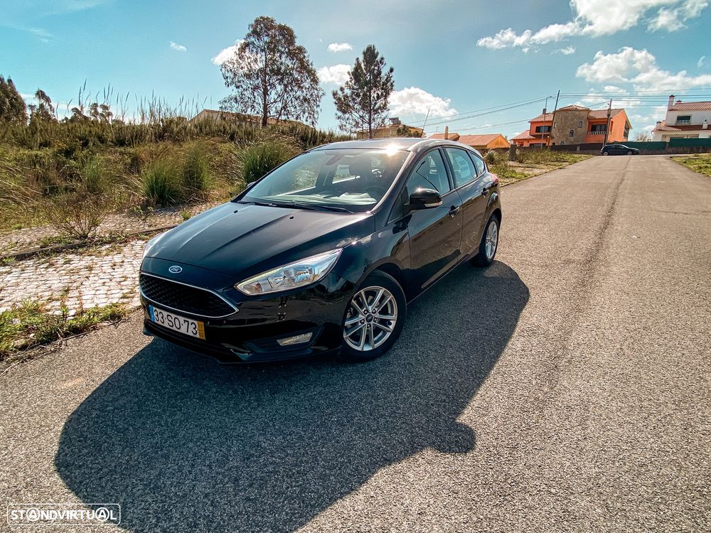 Ford Focus - 1