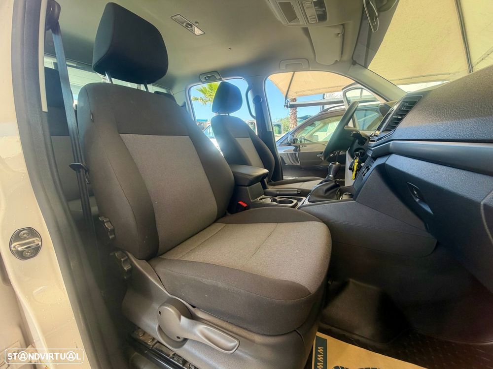 VW Amarok 3.0 TDI Comfortline - 23