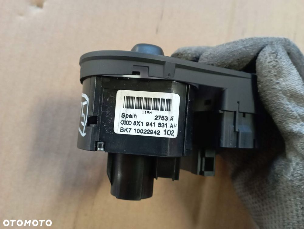 AUDI Q3 PANEL WŁĄCZNIK ŚWIATEŁ PRZEŁĄCZNIK EUROPA 8U1941567A - 3