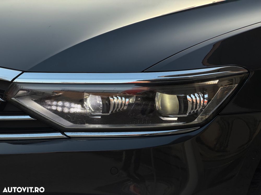 Volkswagen Passat 2.0 TDI SCR DSG Highline - 36