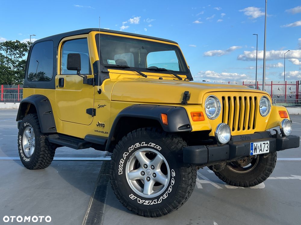Jeep Wrangler - 2