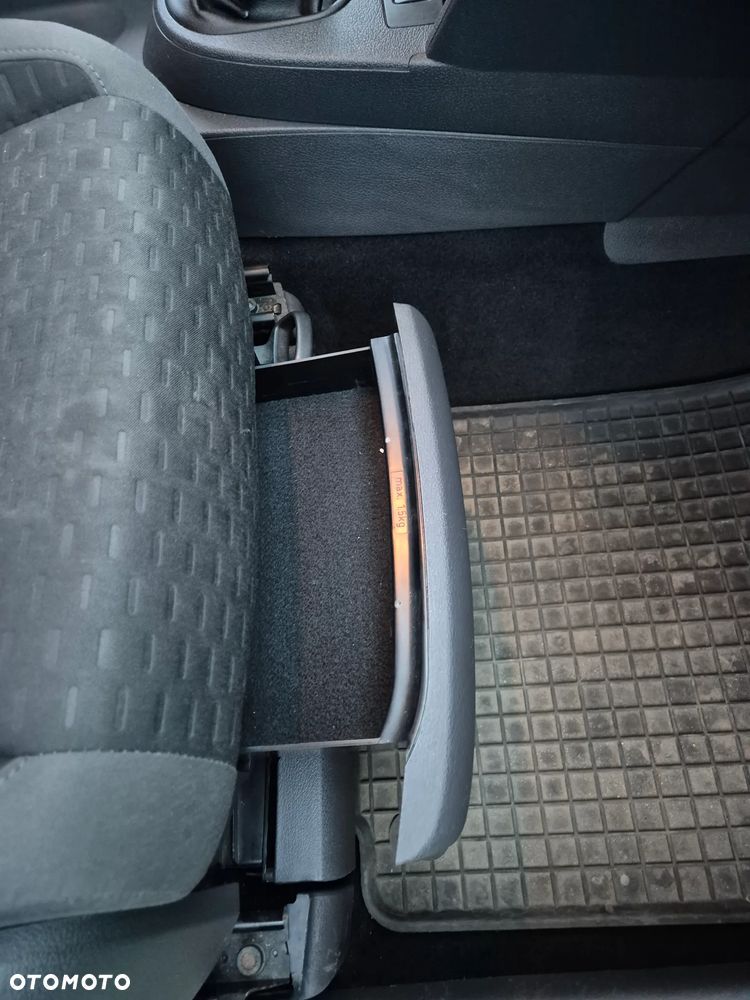Volkswagen Touran 1.9 TDI Trendline - 22