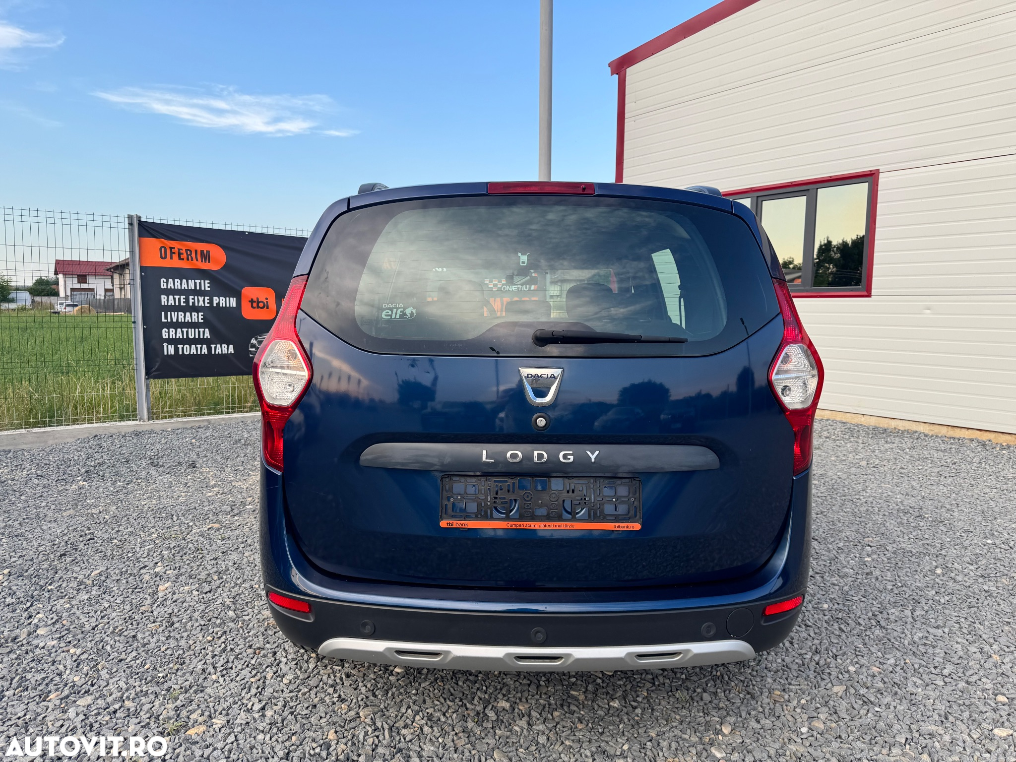 Dacia Lodgy 1.5 dCi Stepway - 5