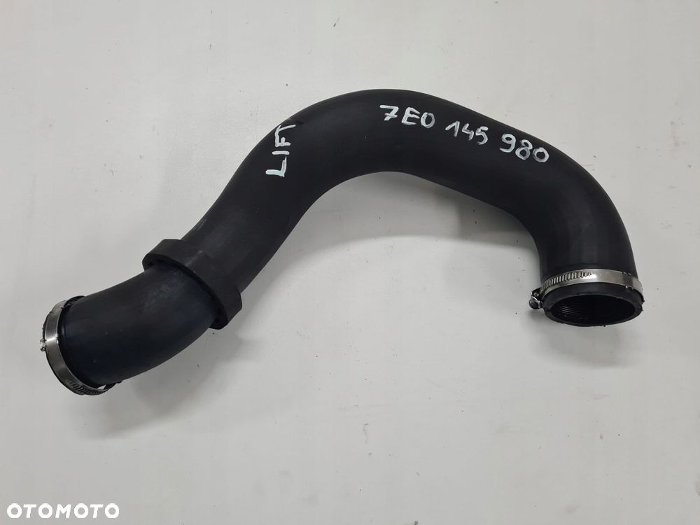 VW T5 LIFT rura wąż przewód intercoolera 7E0145980 - 1