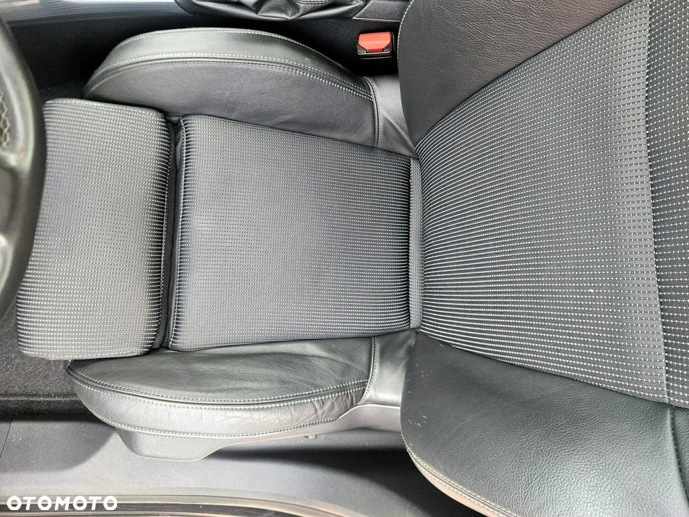 Peugeot 508 BlueHDi 180 EAT6 Stop&Start Allure - 22