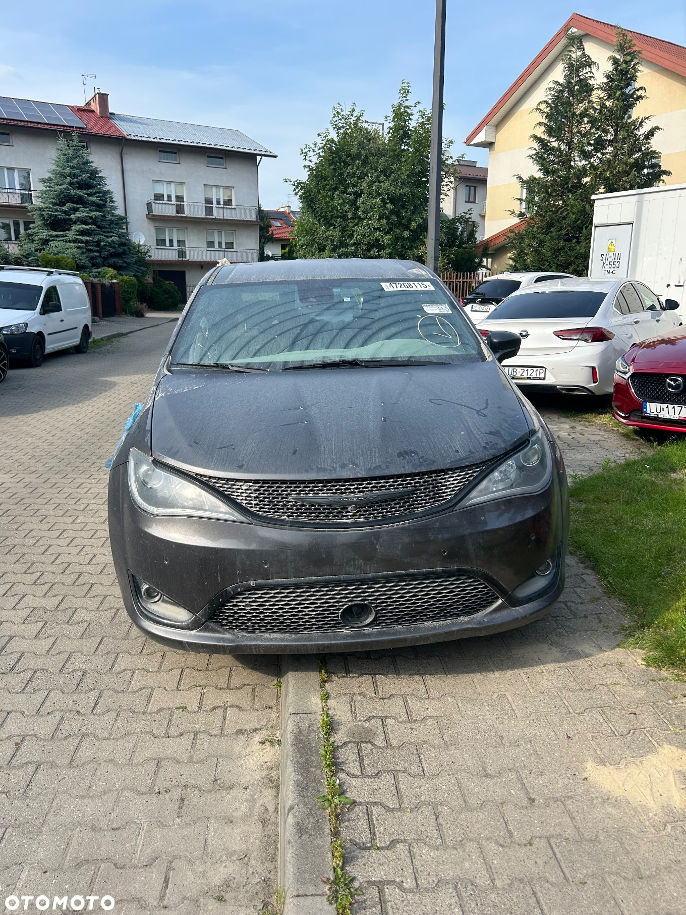 Chrysler Pacifica - 34