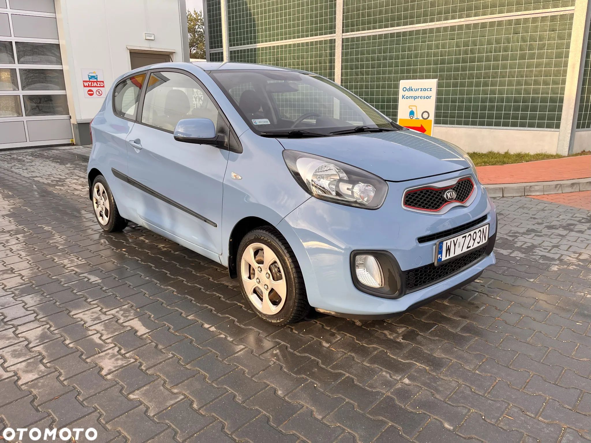 Kia Picanto 1.0 M - 1