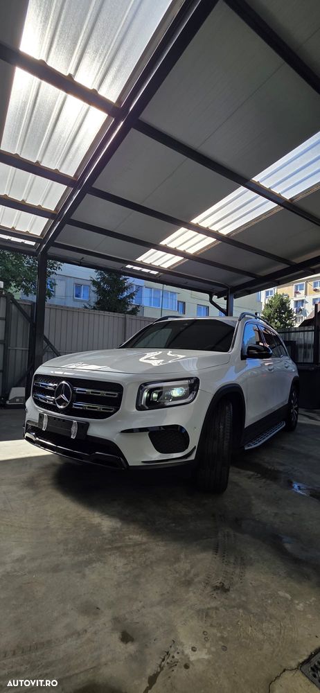 Mercedes-Benz GLB - 8