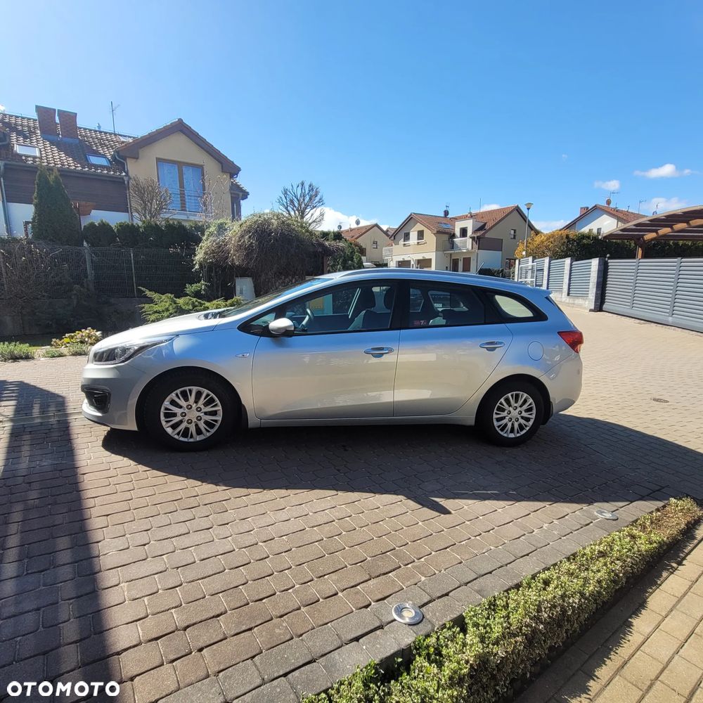 Kia Ceed 1.4 CRDi M - 1