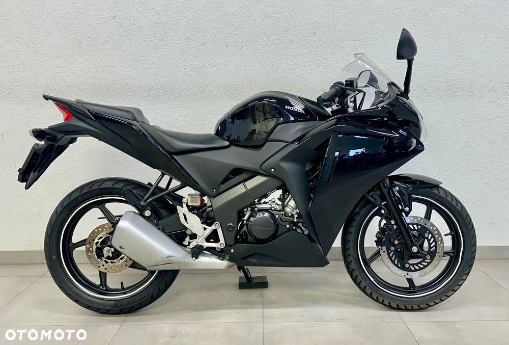 Honda CBR - 4