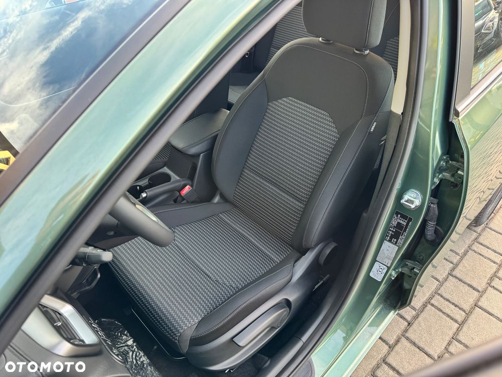 Kia Ceed 1.5 T-GDI M - 10