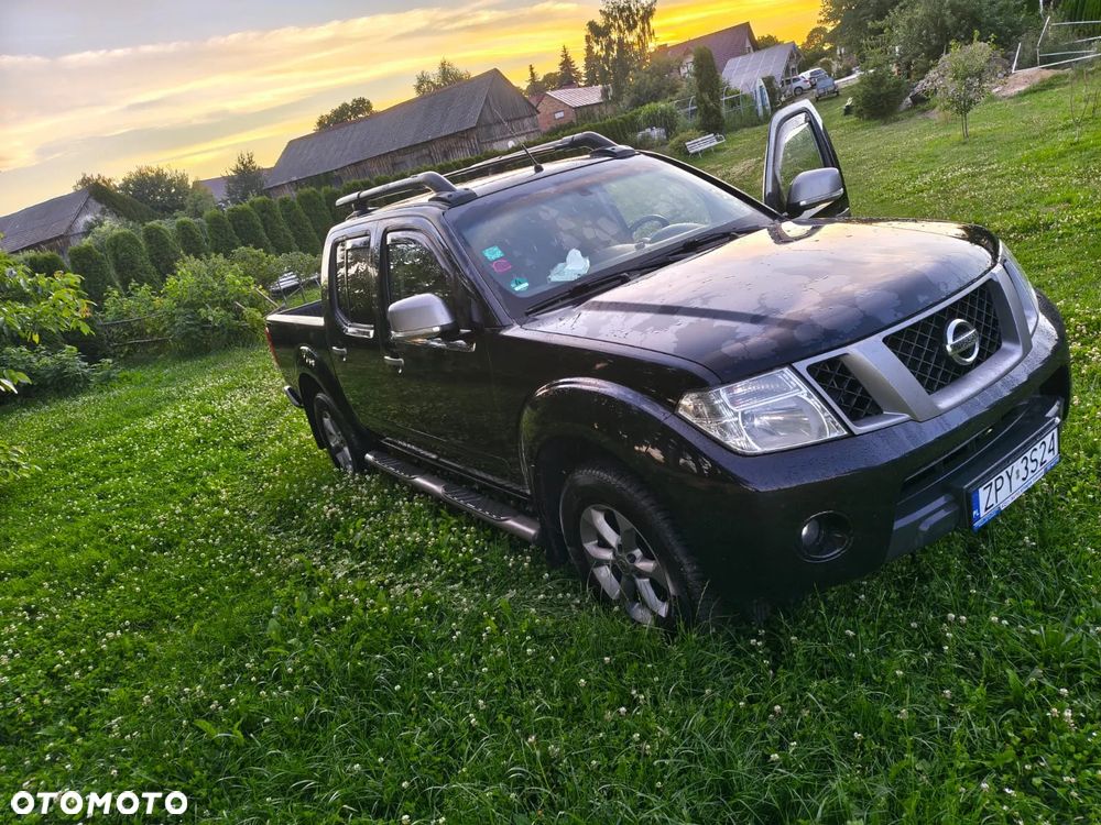 Nissan Navara 2.5 D XE Long EU5 - 11