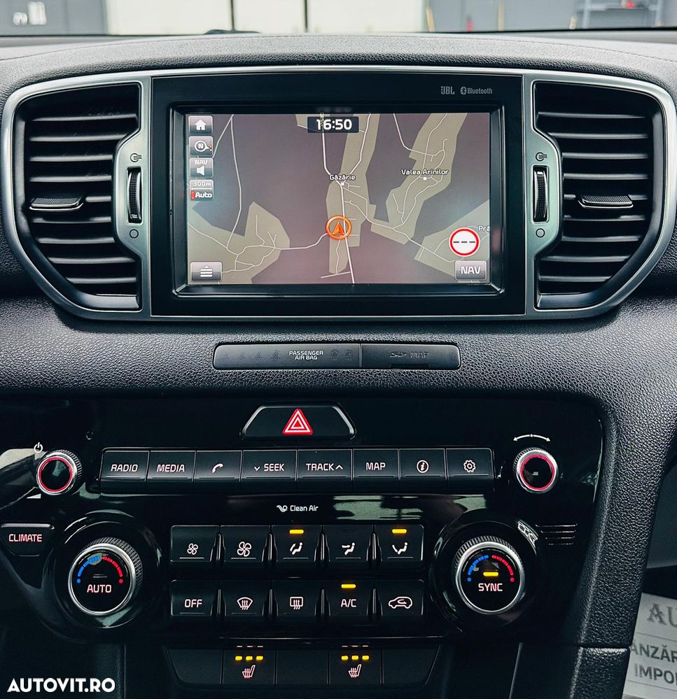 Kia Sportage 1.6 GDI 2WD DREAM-TEAM EDITION - 27