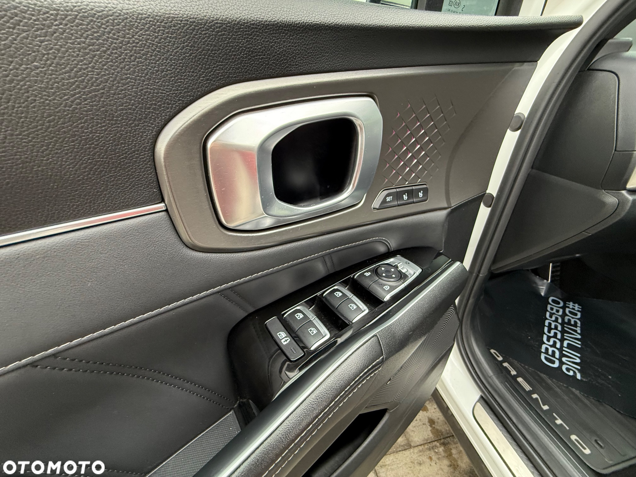 Kia Sorento - 27