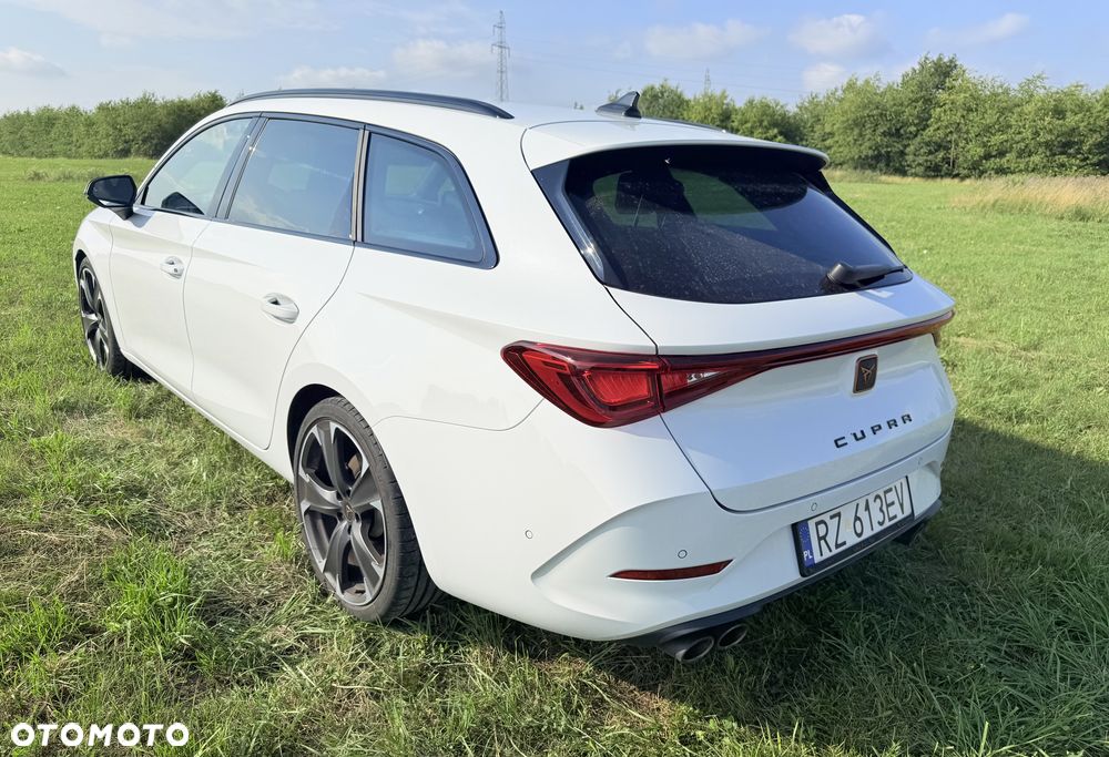 Cupra Leon 2.0 TSI VZ DSG - 4