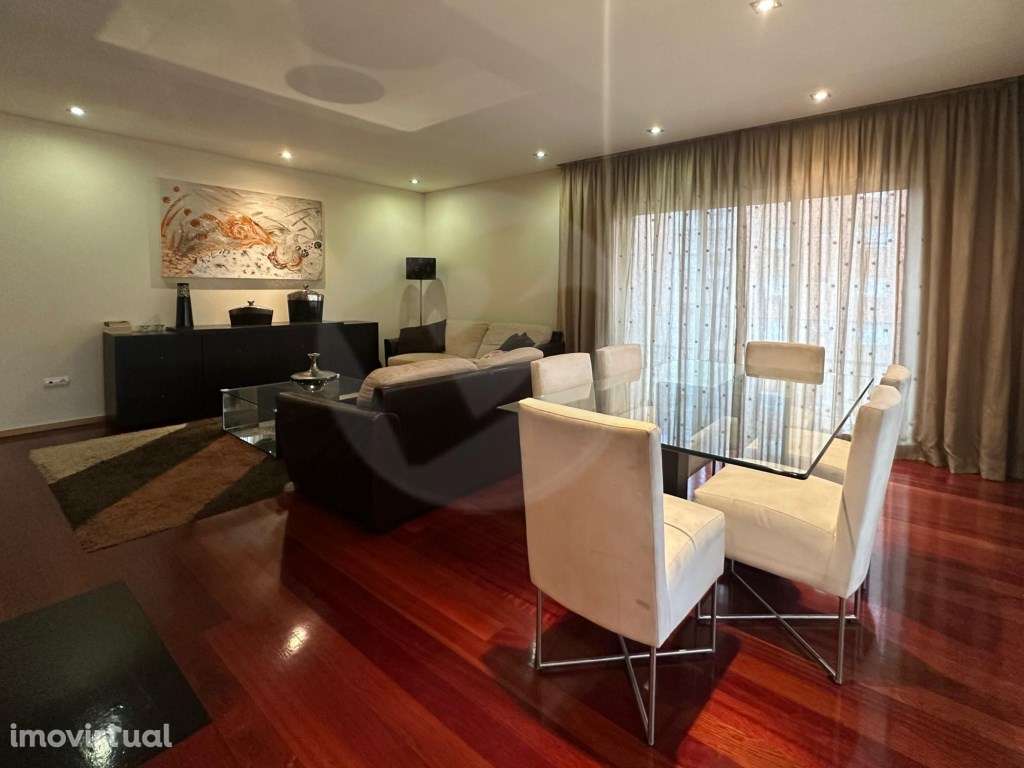 T3 em Condomínio Fechado c/ Piscina na Póvoa de Varzim - Grande imagem: 2/40