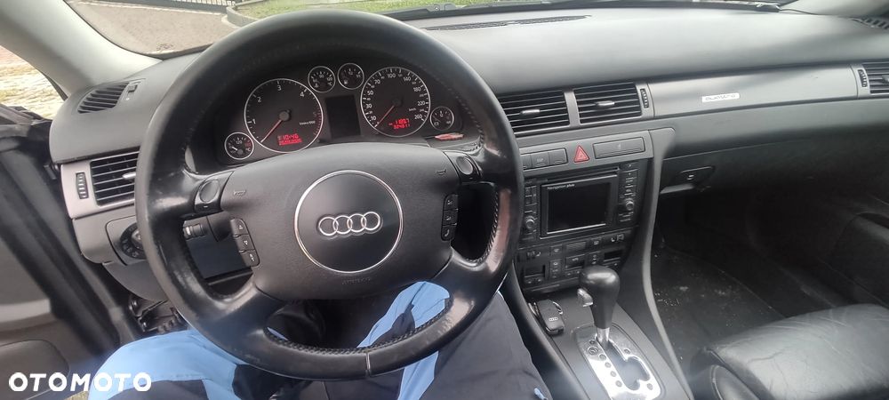 Audi A6 Avant - 5