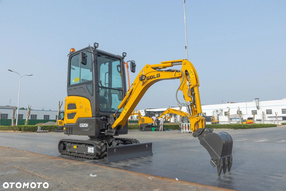 SDLG E620H - 1