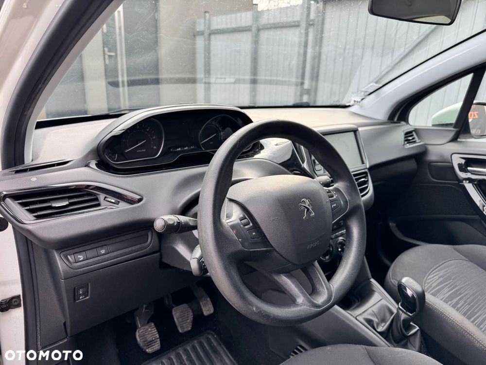 Peugeot 208 BlueHDi 100 Active - 9