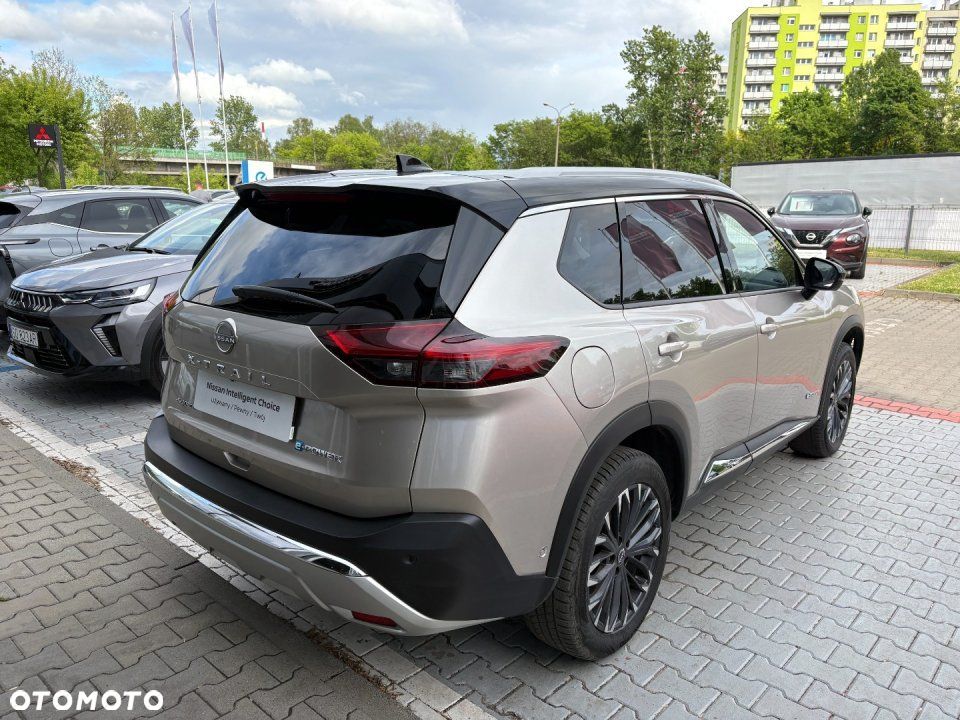 Nissan X-Trail - 4