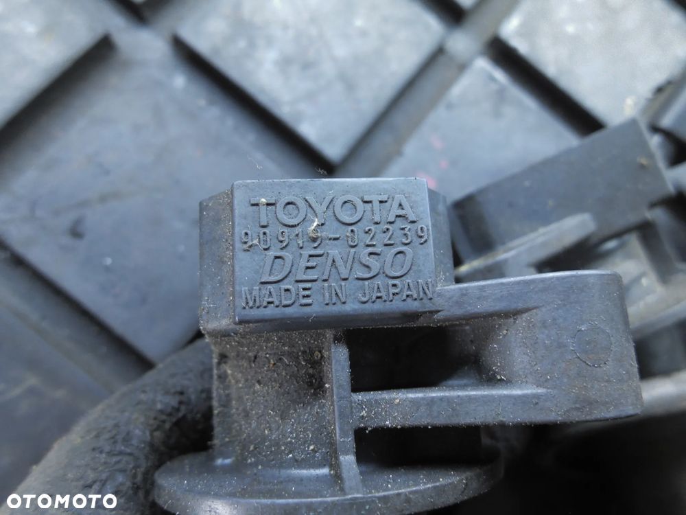 CEWKA ZAPŁONOWA TOYOTA AYGO I 1.0B 90919-02239 - 2