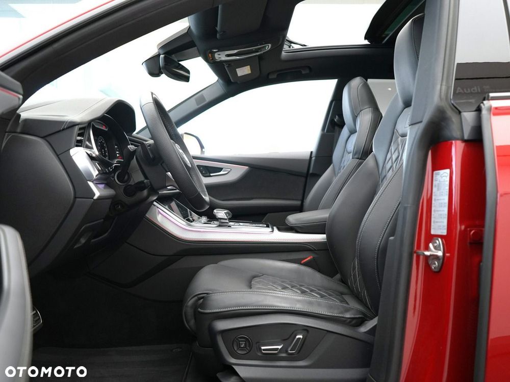 Audi Q8 - 18