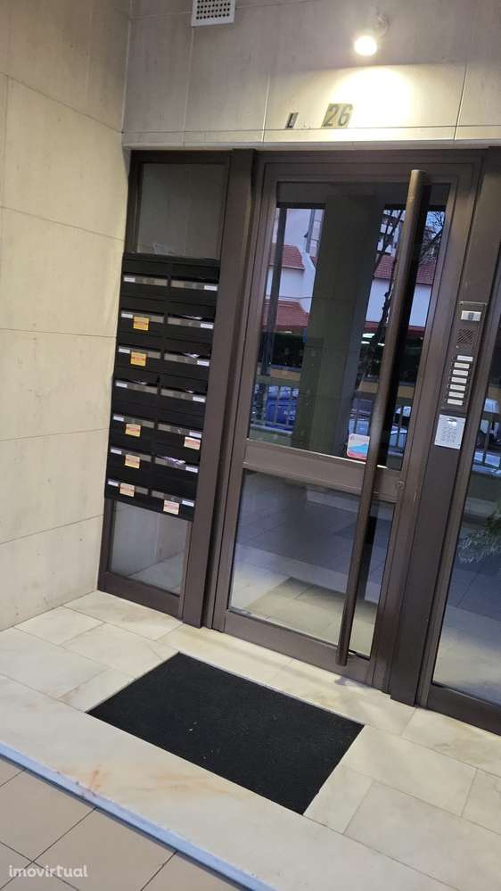 Apartamento T3 no centro de Leiria para arrendar. - Grande imagem: 3/3