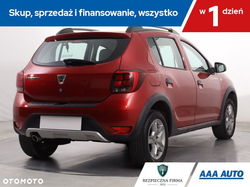 Dacia Sandero - 6