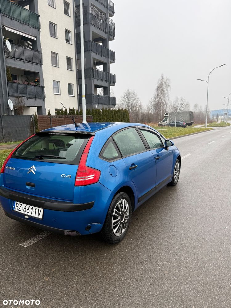 Citroën C4 1.4 16V X - 3