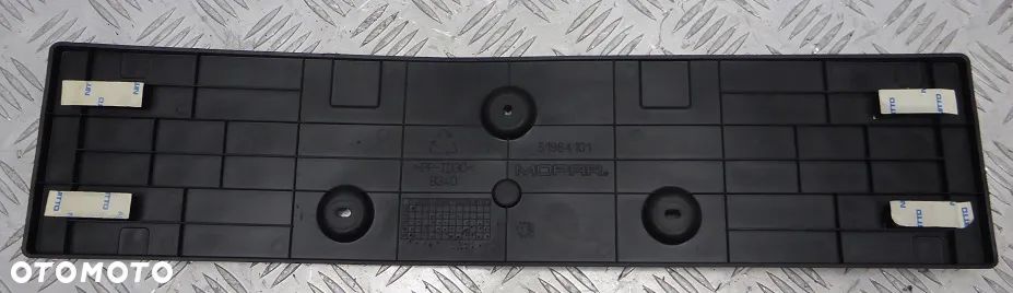 FIAT ALFA RAMKA PODSTAWA POD TABLICĘ REJESTRACYJNĄ 51964101 - 2