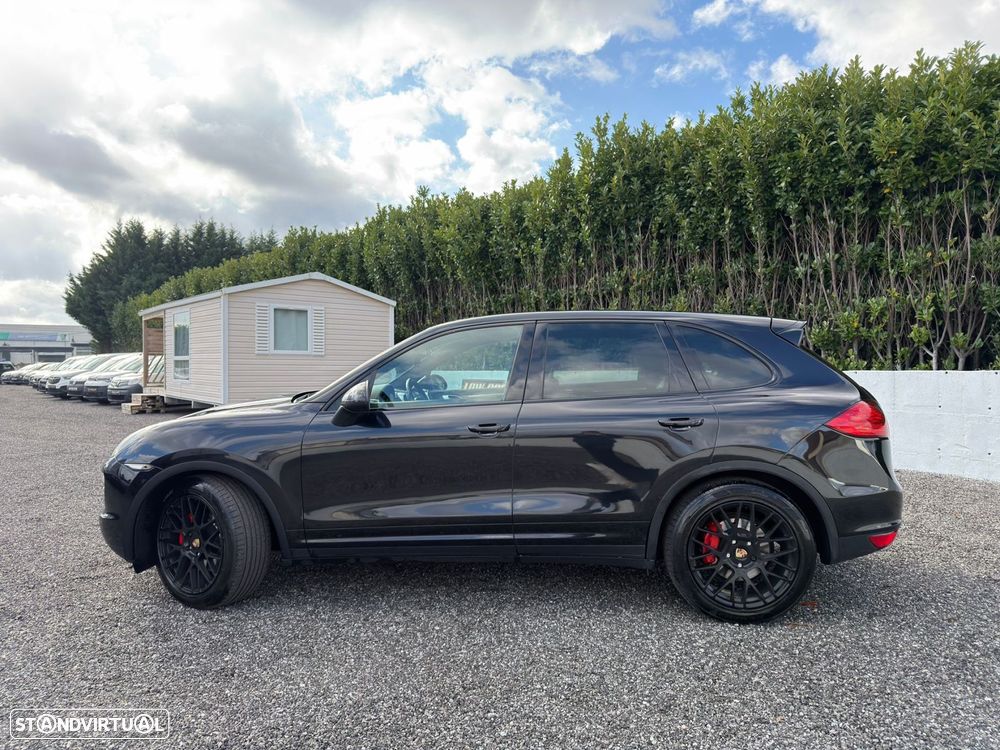Porsche Cayenne - 13