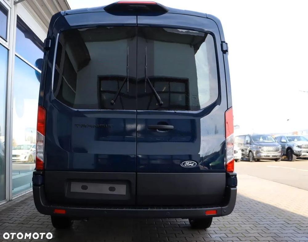 Ford Transit - 6