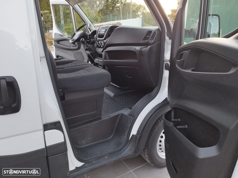 Iveco Daily 2.3 35S15 L2H2 - 6