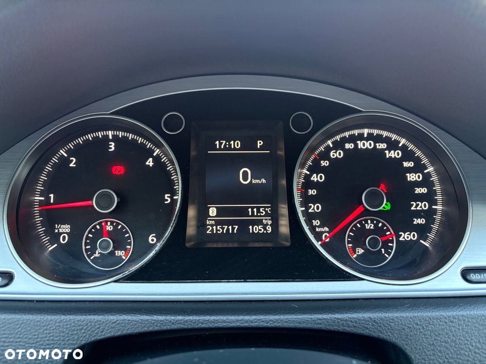 Volkswagen Passat Alltrack 2.0 TDI 4Motion DSG BlueMotion Tec - 21