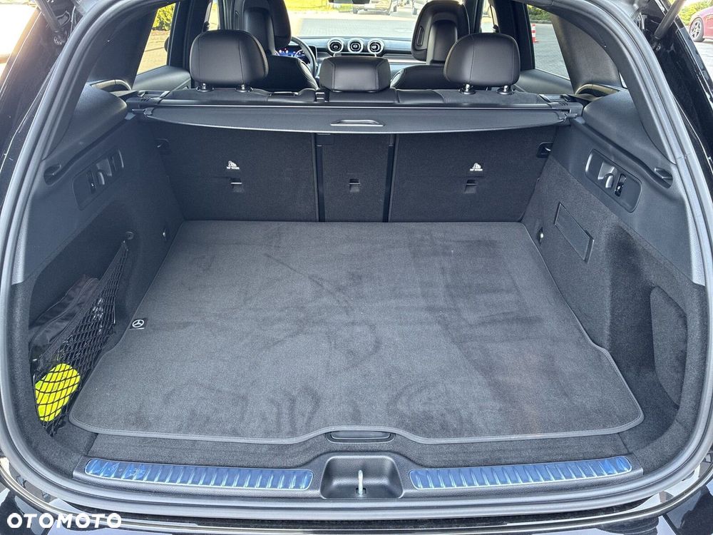 Mercedes-Benz GLC - 24