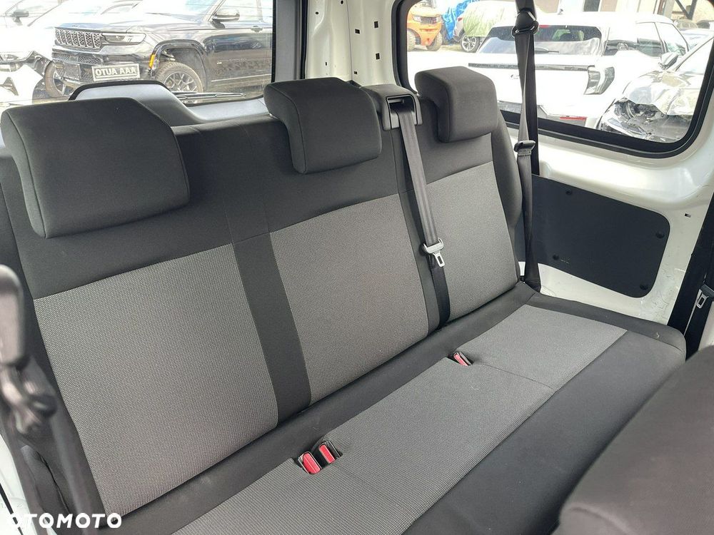 Peugeot Expert 2.0 BlueHDi 145 L3 - 11