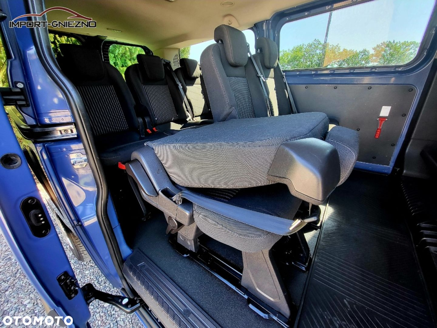 Ford Transit Custom - 11