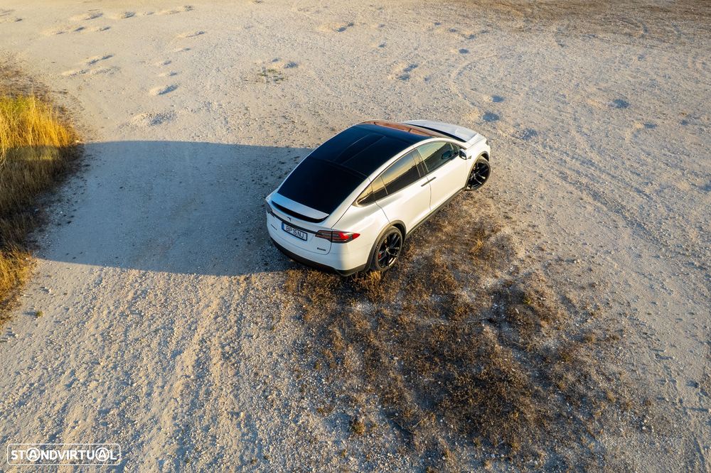 Tesla Model X P100D - 55