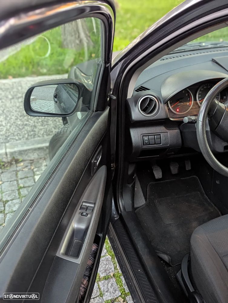 Mazda 2 1.25 Exclusive - 10