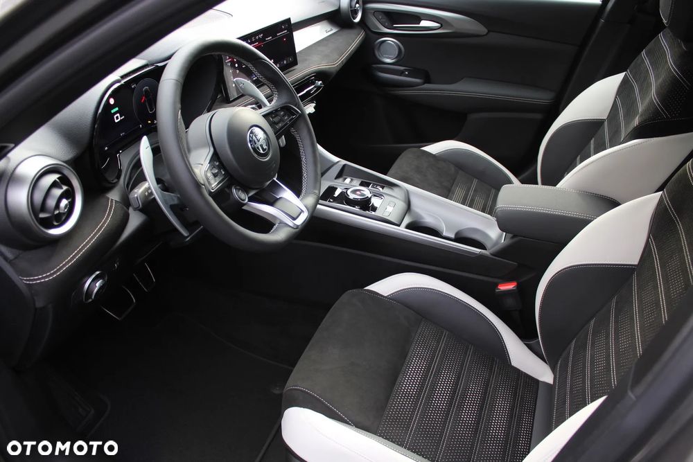 Alfa Romeo Tonale 1.5 T4 GSE mHEV Sport Speciale DCT - 8