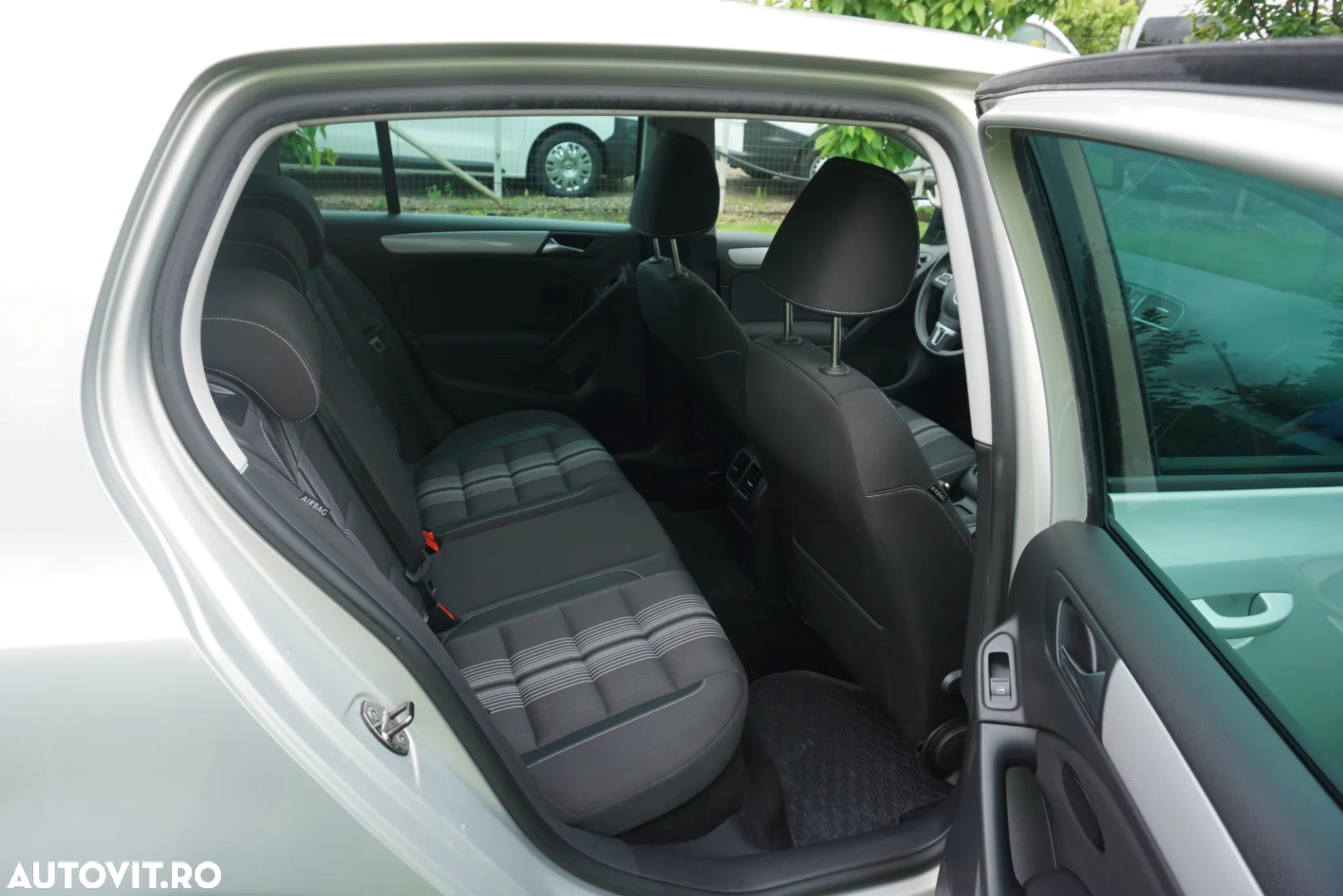 Volkswagen Golf 1.2 TSI BlueMotion Technology MATCH - 12