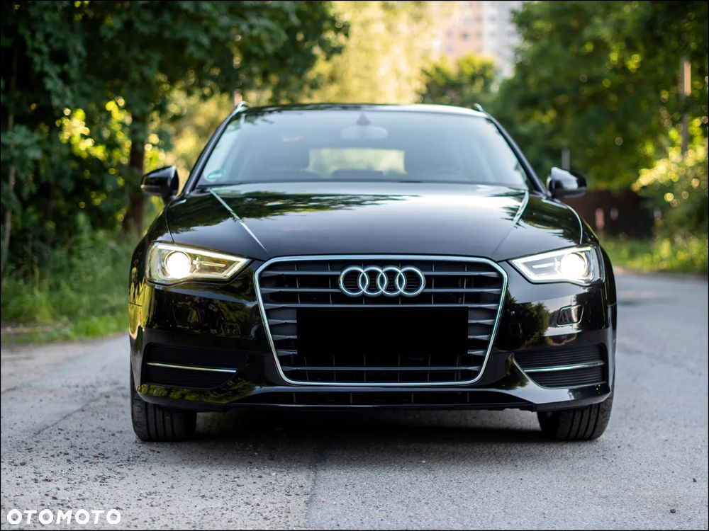 Audi A3 Sportback - 2