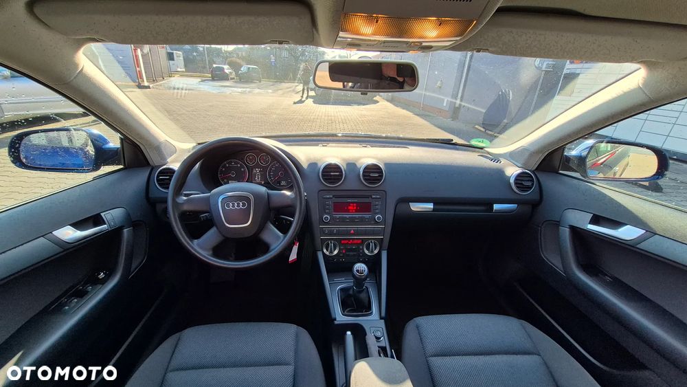 Audi A3 Sportback 1.4 TFSI Attraction - 11