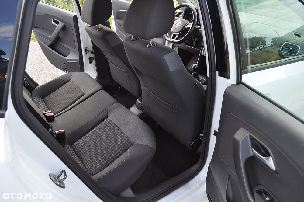 Volkswagen Polo 1.2 TSI BMT Comfortline - 17