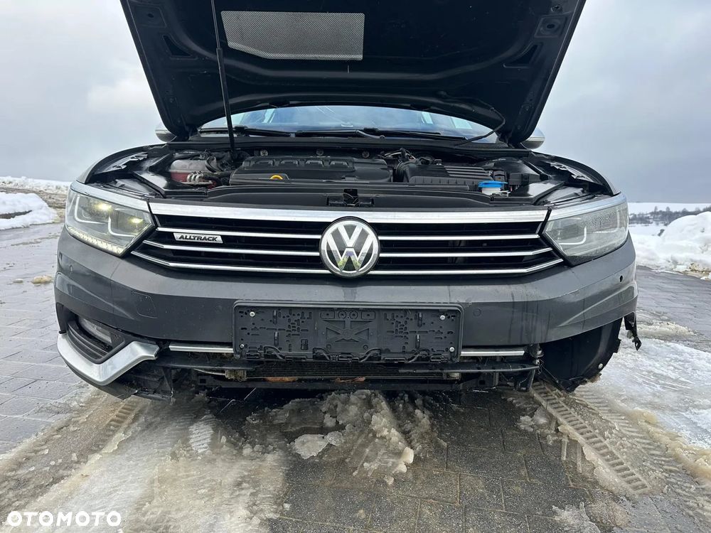 Volkswagen Passat Alltrack 2.0 TDI SCR 4Motion DSG - 25