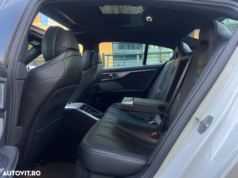 BMW Seria 8 840d xDrive - 5