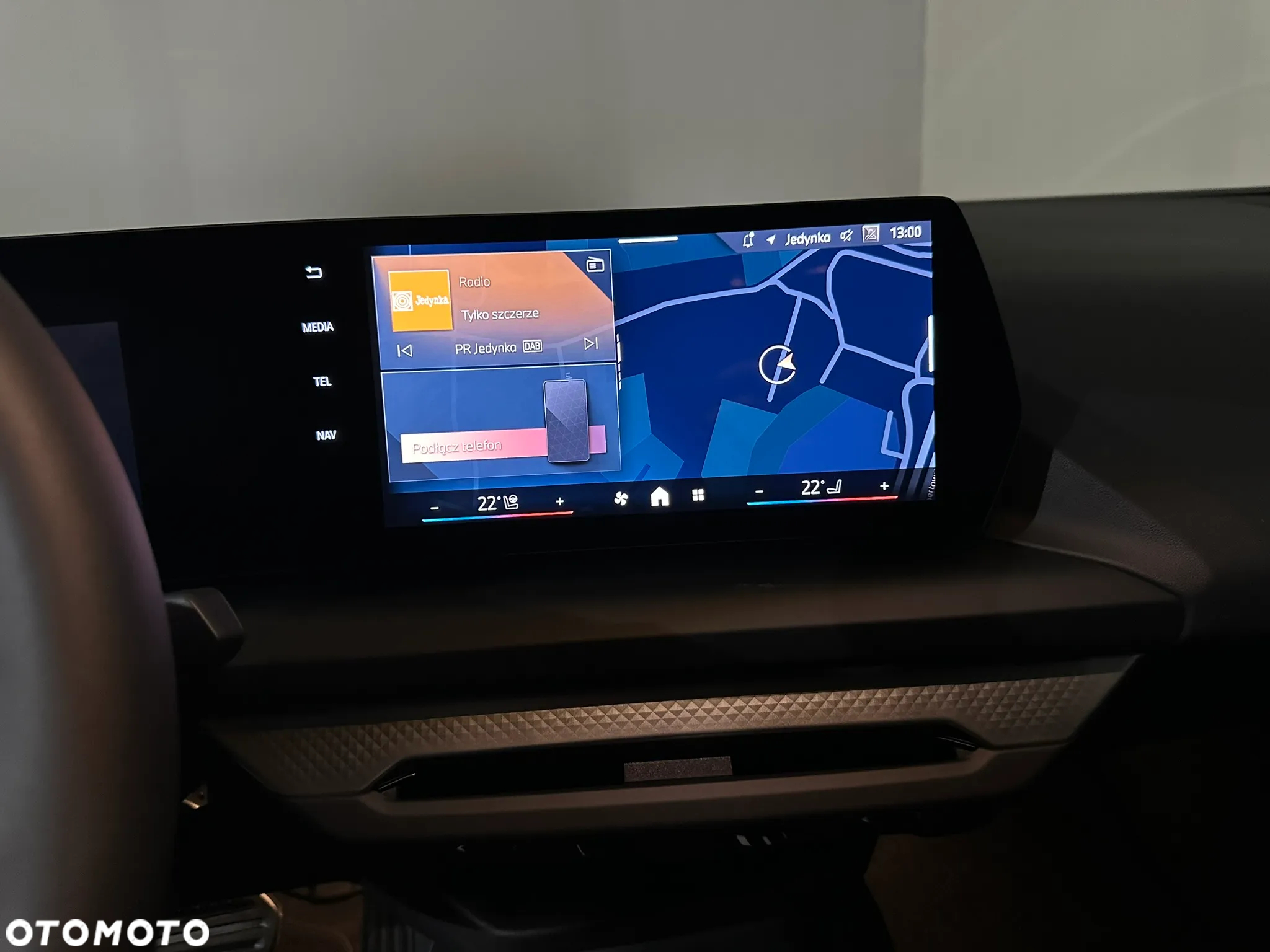 BMW Seria 2 220i - 24