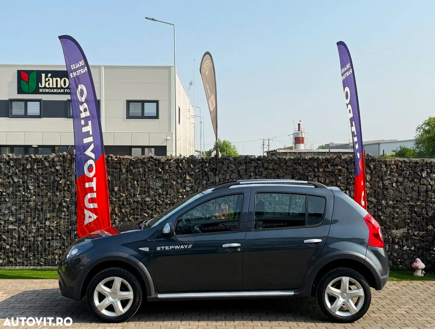 Dacia Sandero 1.6 MPI Stepway - 17